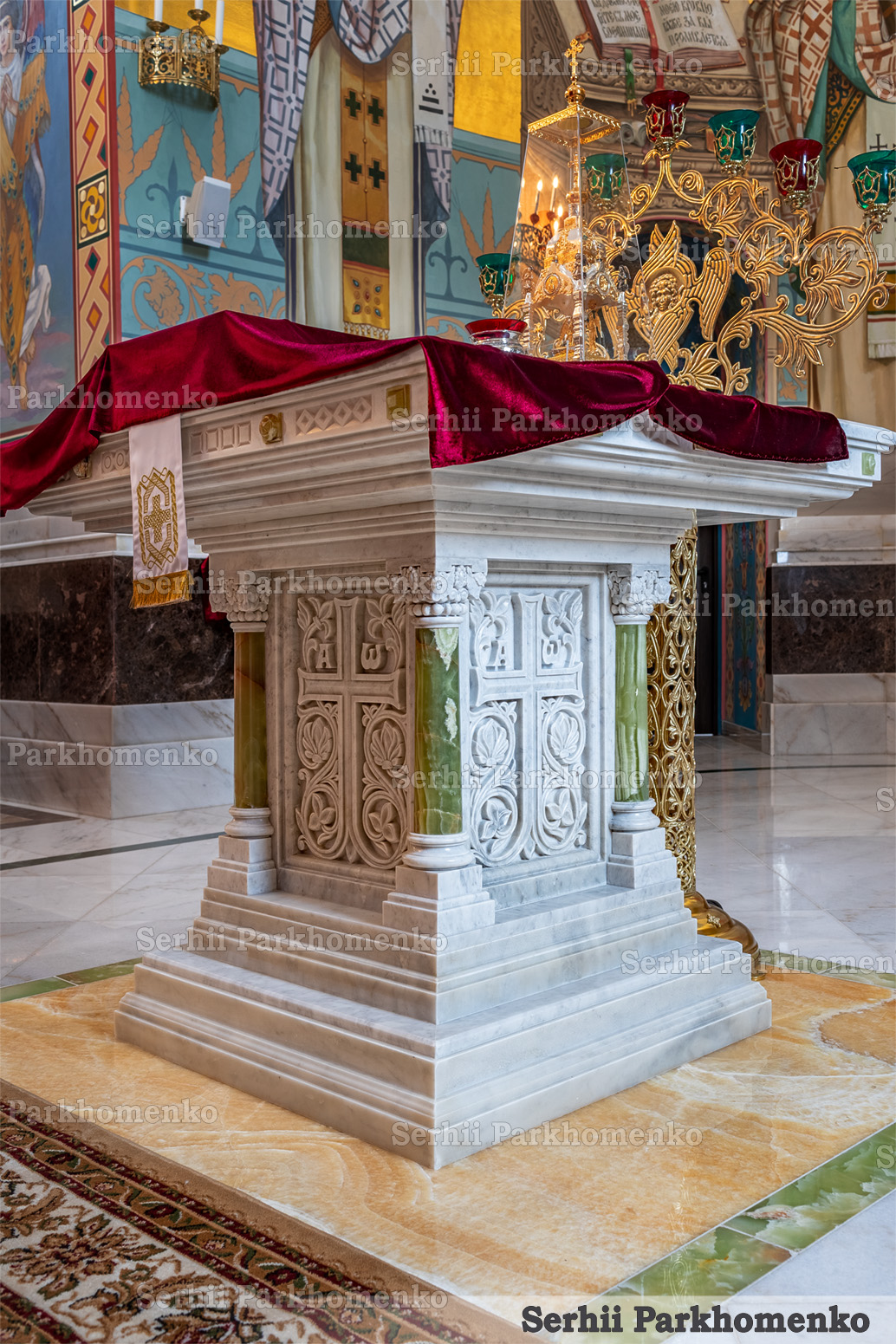 Completed sanctuary Altar Table made of pristine white marble and polished green onyx details